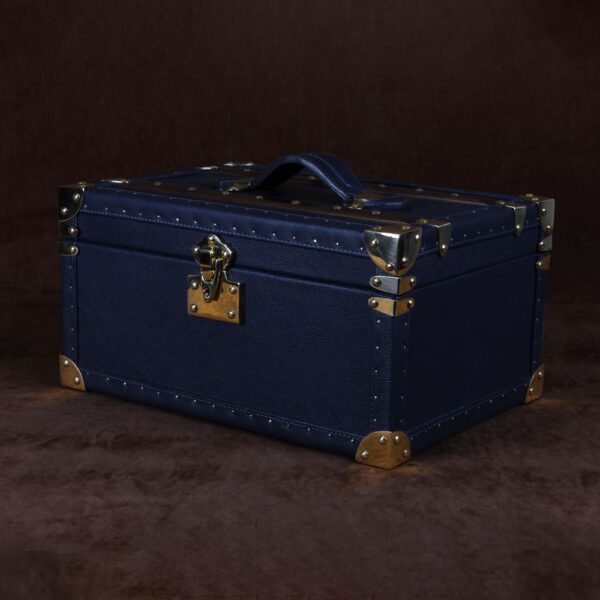 Amorous Jewellery Trunk