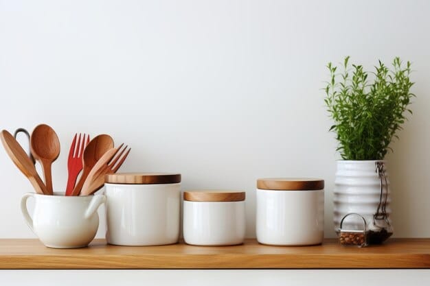 Kitchenwares in Home Decor