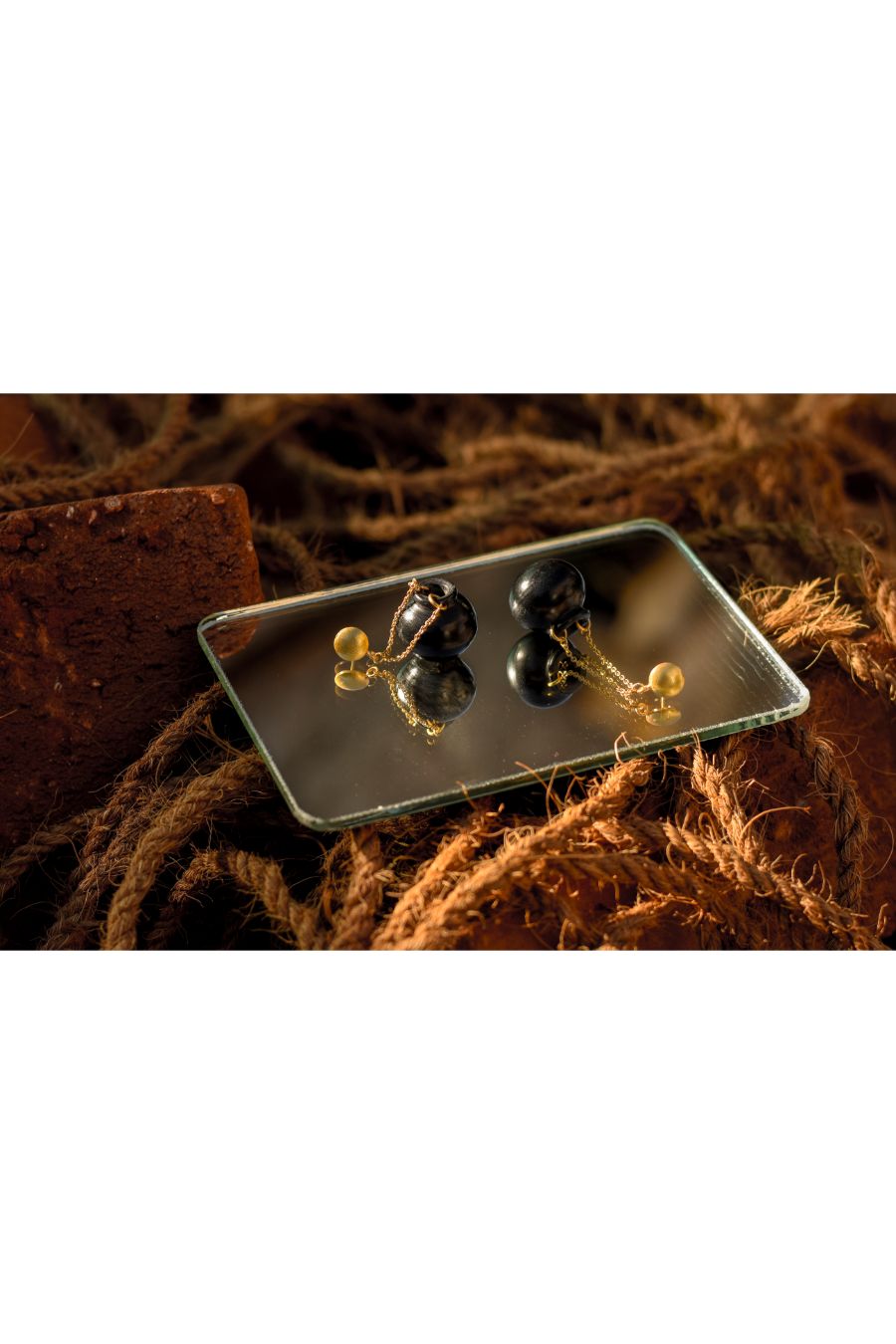 SIKAHAR EARRING