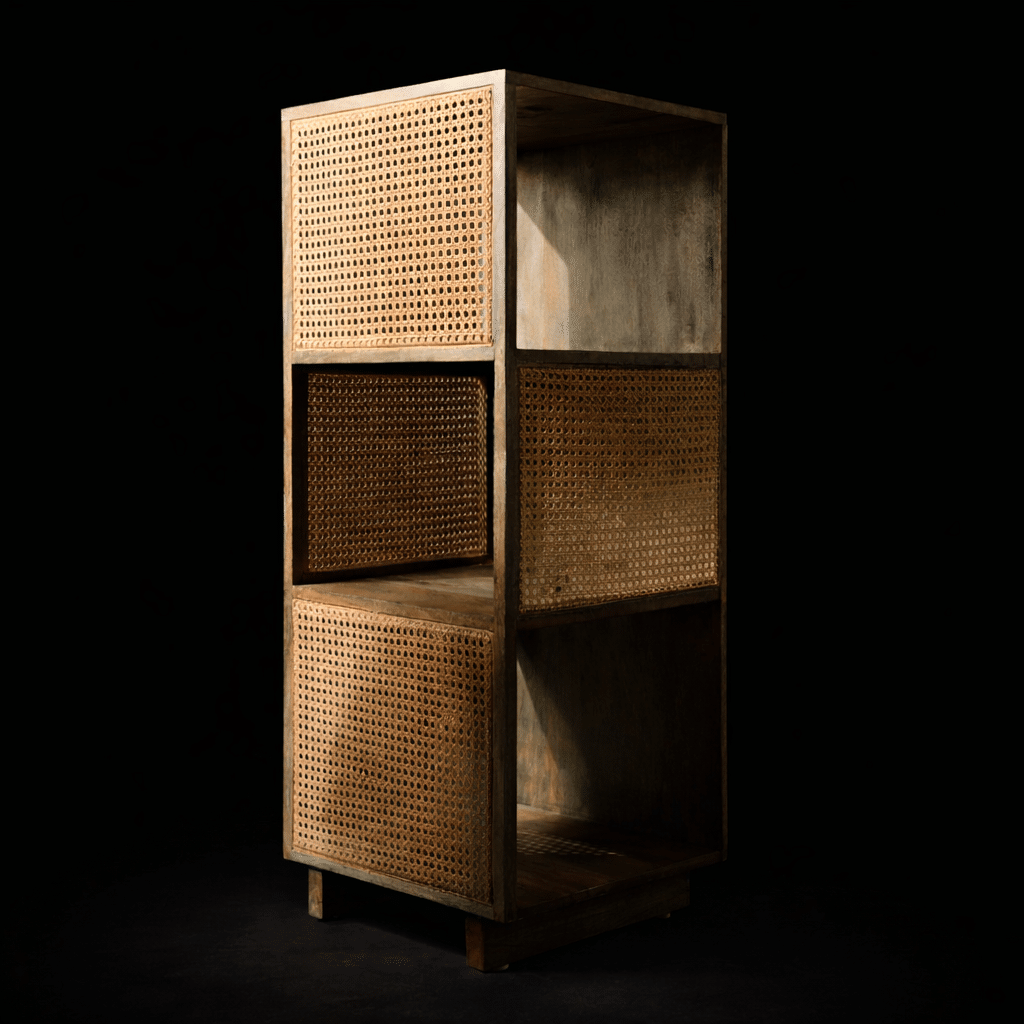 REVOLUTION BOOKSHELF - Image 3