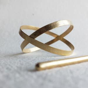 BISECT HAIR BUN - LARGE