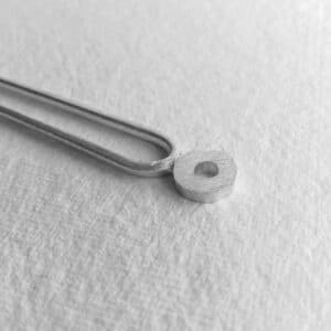 GORRIA DOUBLE PIN HAIR STICK